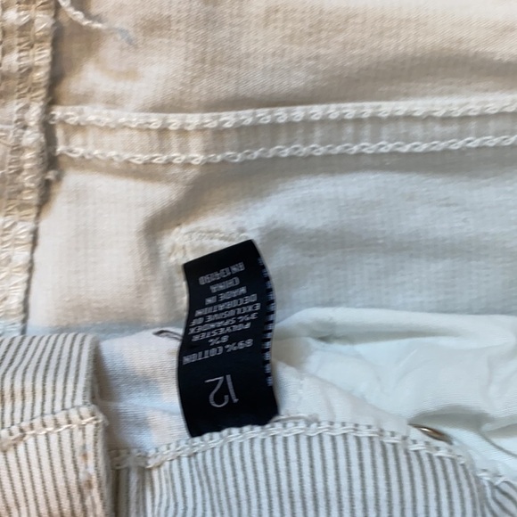 INC Denim Skinny Crop - Picture 7 of 7